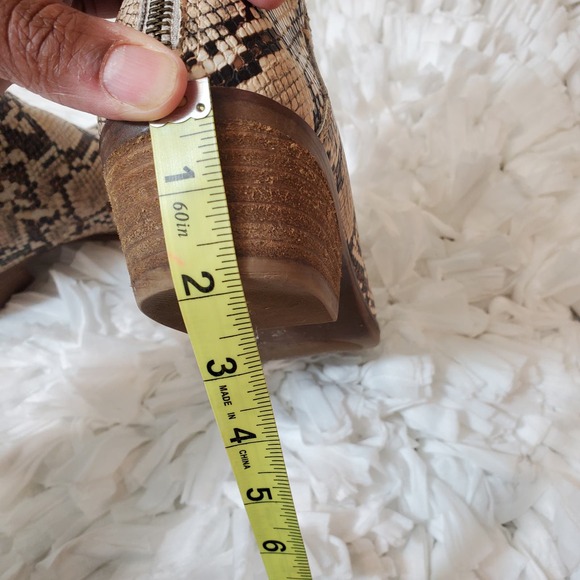 MICHAEL BY MICHAEL SHANNON | NADYA ANKLE BOOTIES SNAKESKIN LEATHER WOMEN SZ 8 - Picture 16 of 17